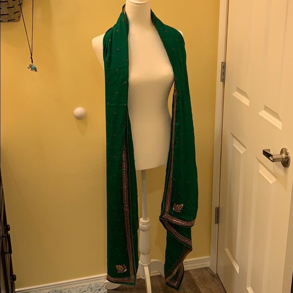 Dupatta / Indian scarf